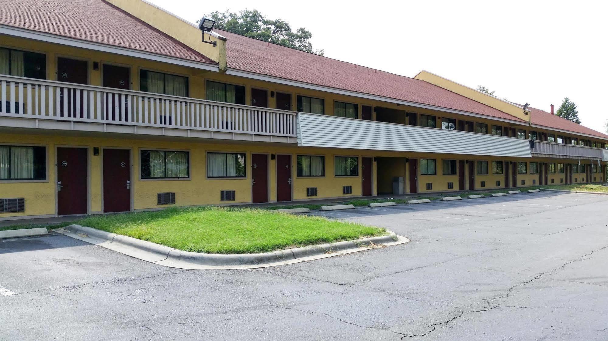 Motel 6-Charlotte, Nc - Airport Exterior photo